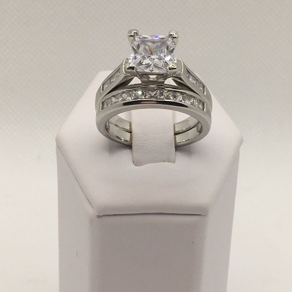 SILVER WEDDING RING - Picture 2 of 6